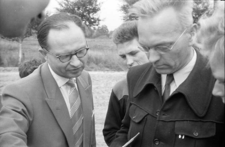 Direktor Otto Mikin und StR Hans Strmer 1957